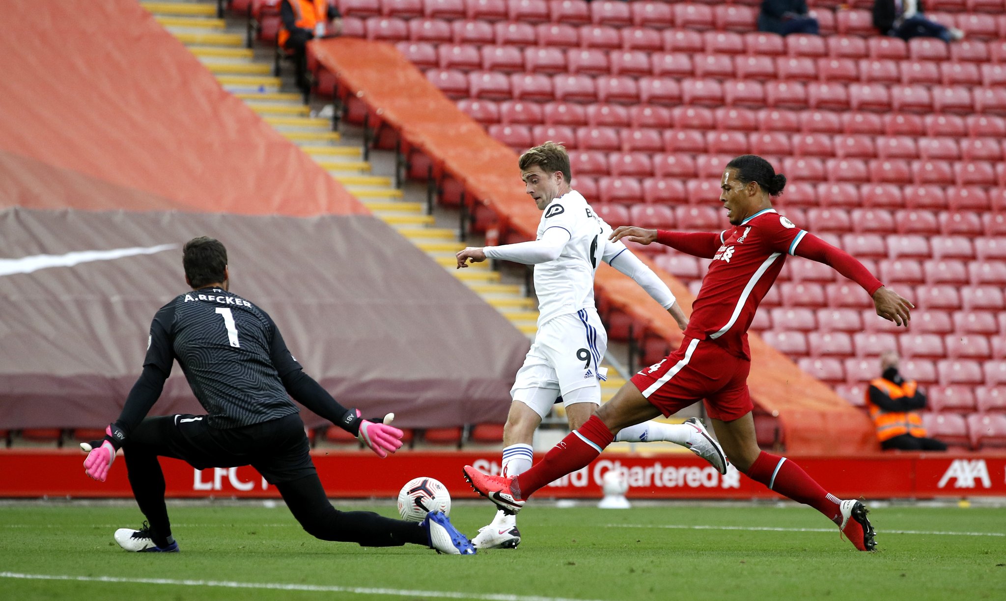 征服冰峰的 征服冰峰的